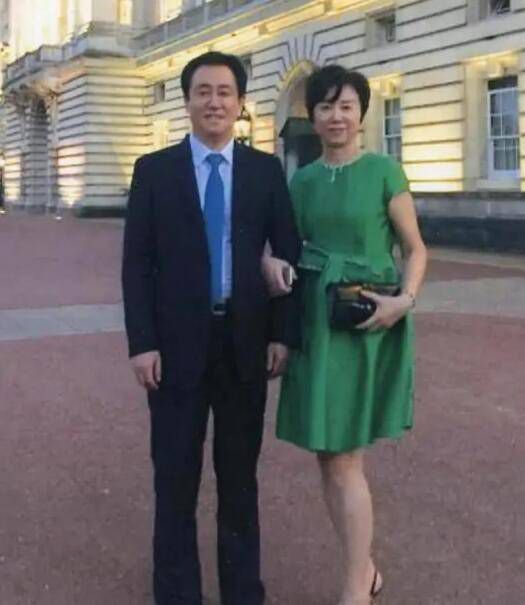 天台上的浴池